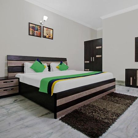 ホテル Treebo Maharaja Residency ジャイプール エクステリア 写真